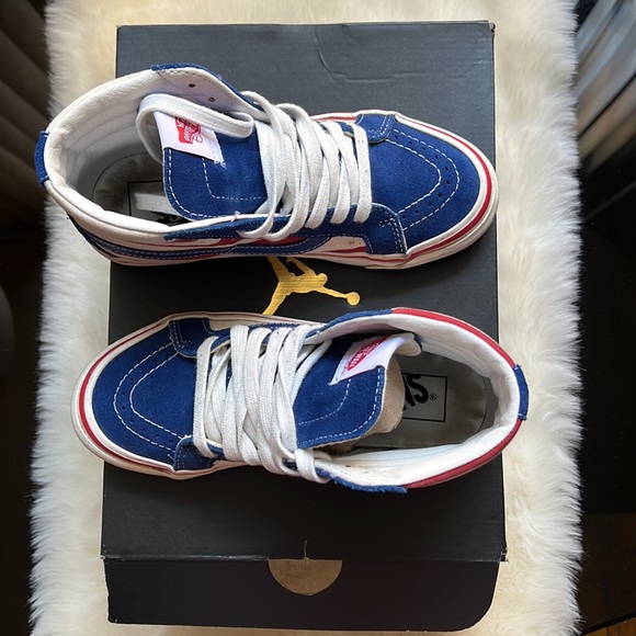 Van’s skateboard shoe, size 3,5 - Picture 2 of 6